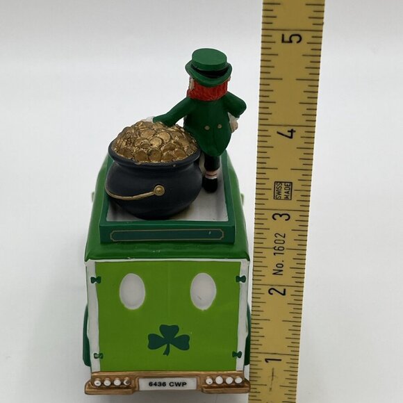 Department 56 ST. PATRICK’S VILLAGE EXPRESS #56.58640 Retired - Picture 5 of 11